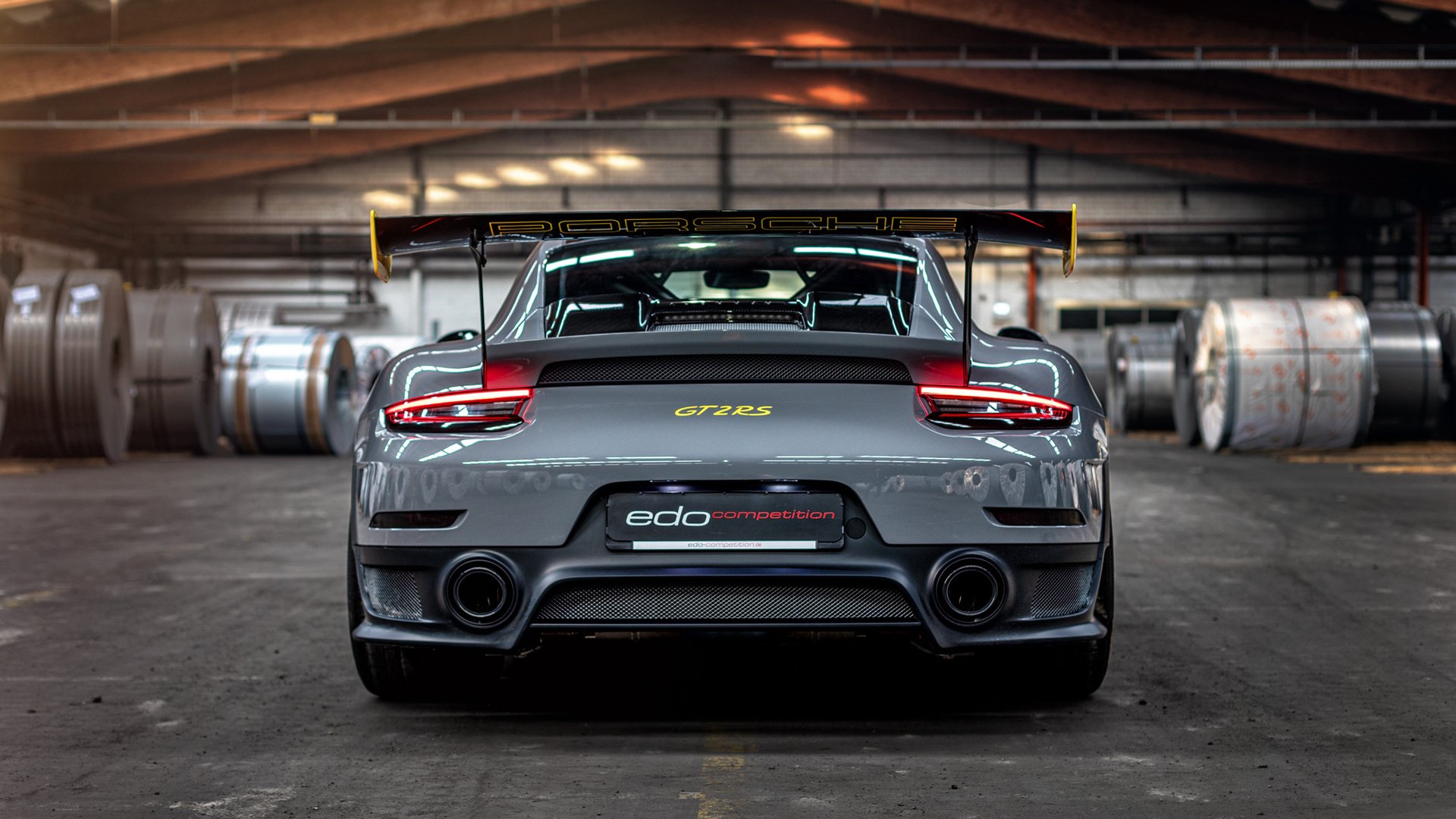 “萨尔·巴赫的背后故事：从草根到南非橄榄球明星”